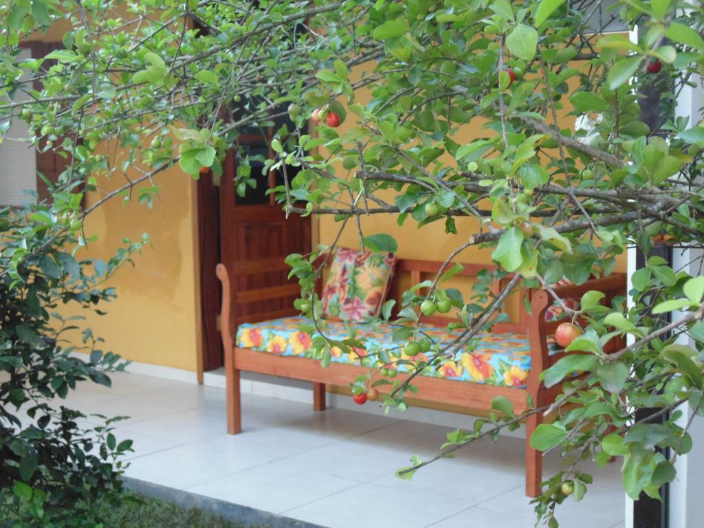 Livina Hostel Парати Экстерьер фото