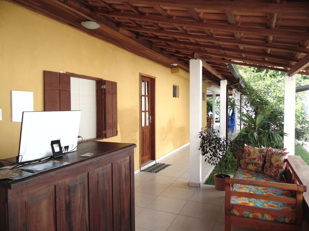 Livina Hostel Парати Экстерьер фото